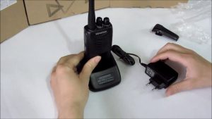 Cách sạc bộ đàm chuẩn kéo dài tuổi thọ pin 17